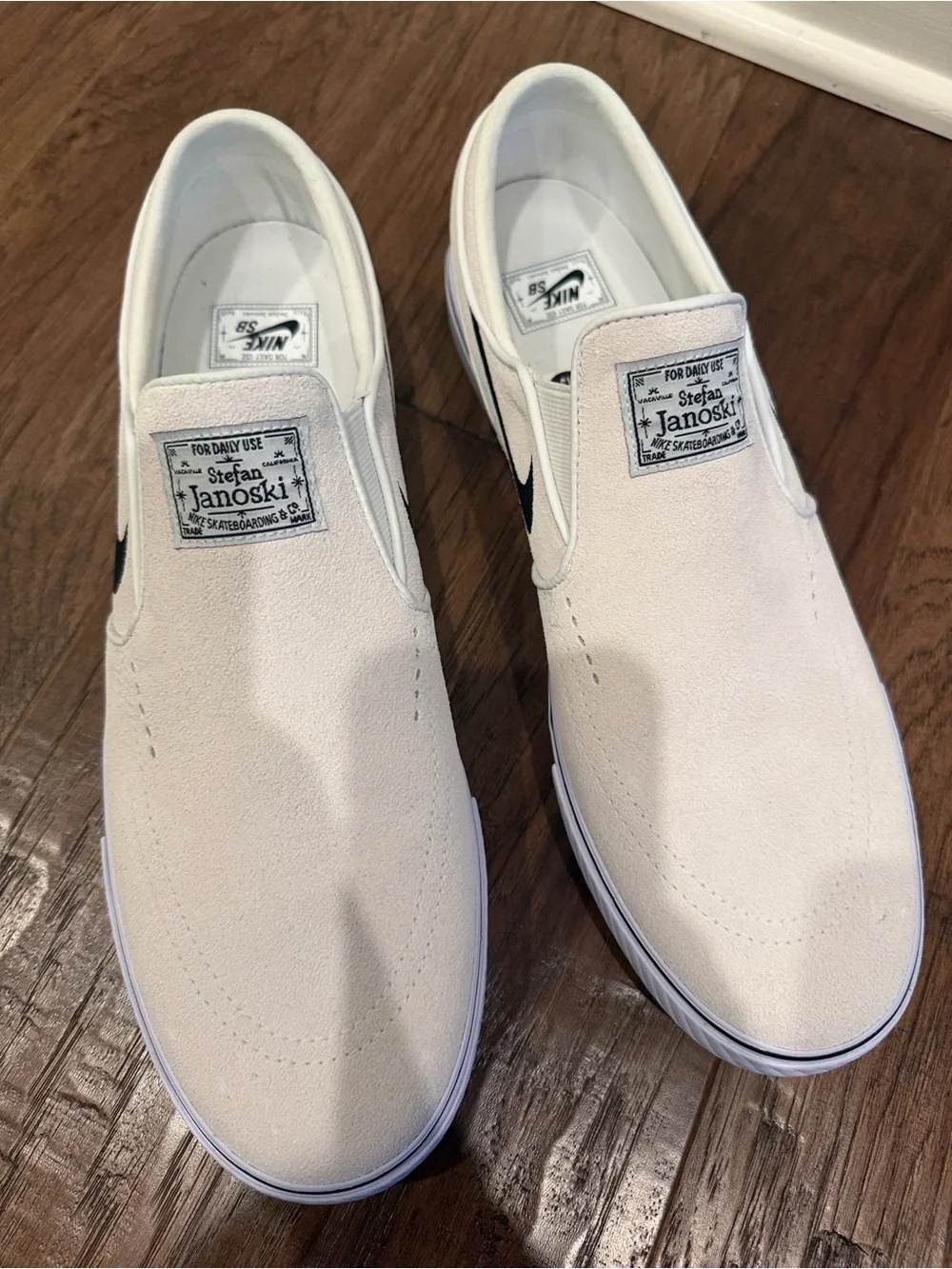Nike never worn